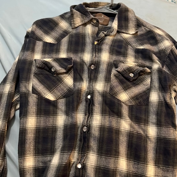 Large weatherwear pearl snap flannel - Picture 1 of 2